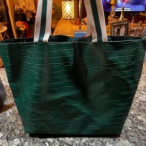 Estate Sale beauty Green tote